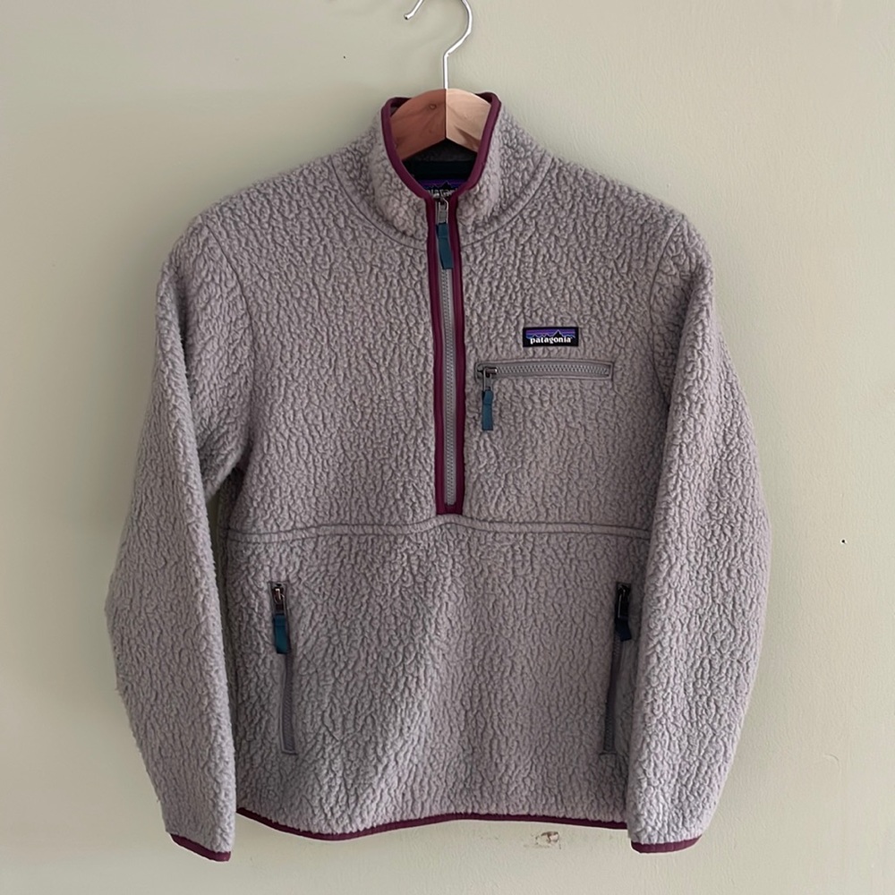 Woman’s Patagonia XS Grey w/ Purple trim half-zip pullover fleece